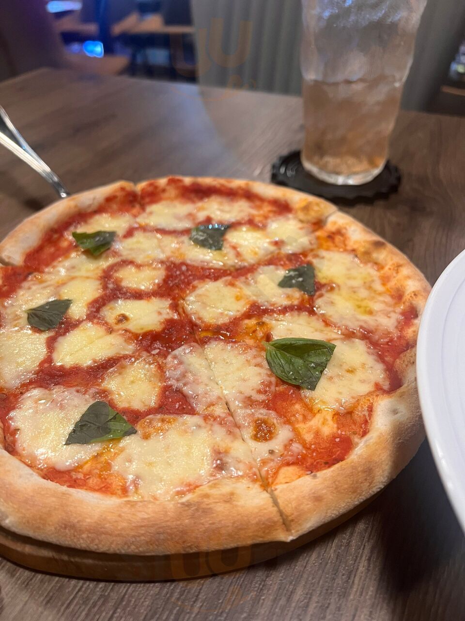 Cardi Pizzeria Bạch Đằng