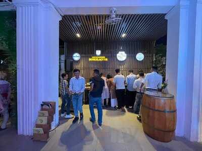 The Anchor (bistro & Boutique Lê Thanh Nghị)