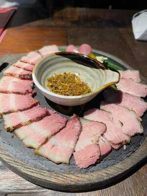 Gong Indochine - Grill & Hotpot