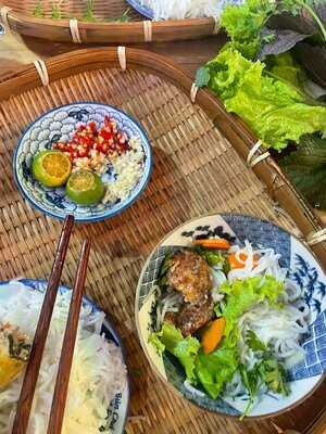 Quán Ngon - Bún Chả Hà Nội