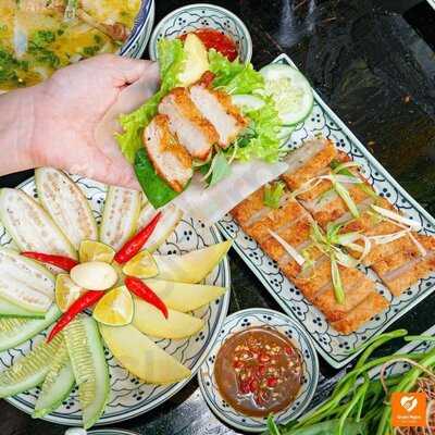 Bếp Ăn Xứ Quảng