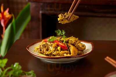 Cơm Nhà Kiều Thị