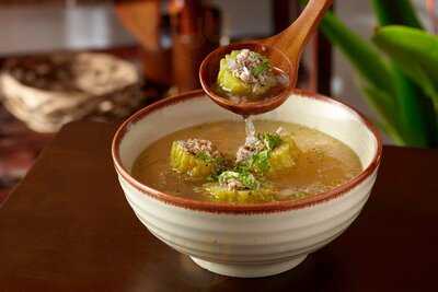 Cơm Nhà Kiều Thị