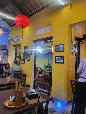 A Little Kitchen - Bep Nho