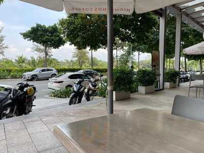 Highlands Coffee Sarica Sala