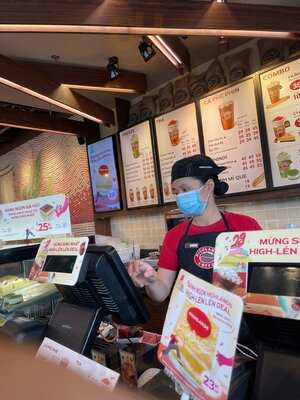 Highlands Coffee New City