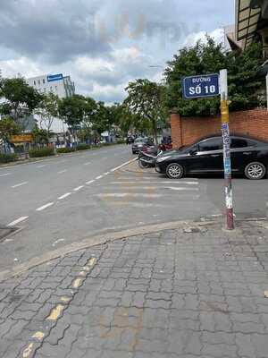 Highlands Coffee Tran Nao