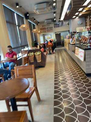 Highlands Coffee Tran Nao