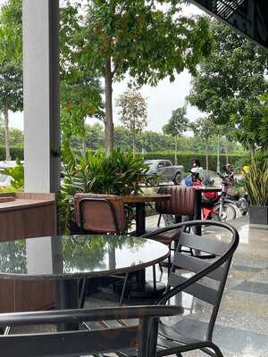 La'mars Coffee & Tea