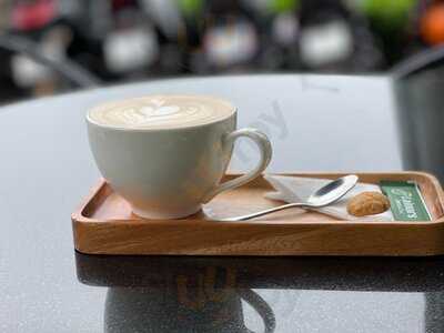 La'mars Coffee & Tea