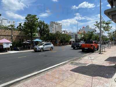 Dolphy Cafe Nguyen Van Huong