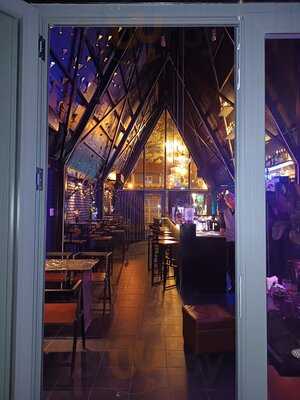 Noc Noc Cocktails And Tea