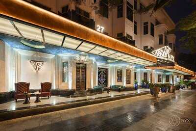 Nyx Lounge & Bar