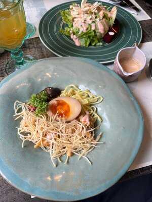 Cāga Café & Restaurant