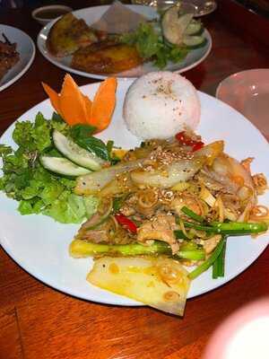 The Ly Ly Restaurant- Irish Pub& Sports Bar