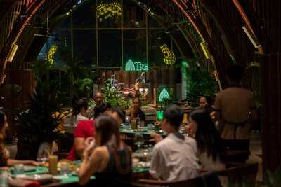 Tre Coffee - Lounge & Dining