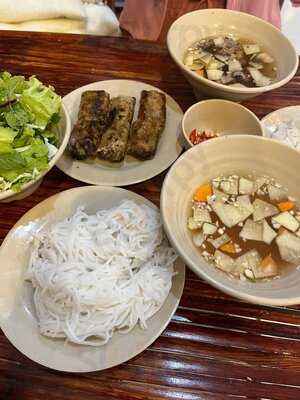 Quán Mai - Bún Chả Obama