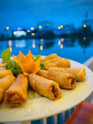 Phố Ẩm Thực Hương Biển