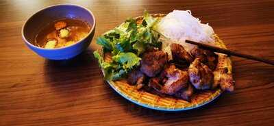 Vietnamese Lantern Restaurant