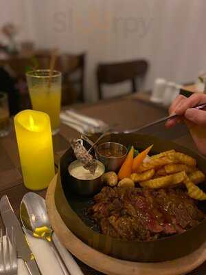 Vietnamese Lantern Restaurant