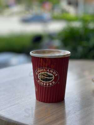 Highlands Coffee Sala 2