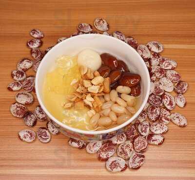 Khoa Nga Chè Huế Thập Cẩm