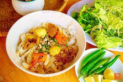 Mỳ Quảng Cô Sáu