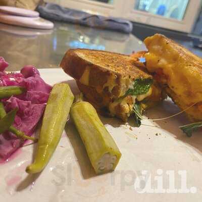 Dill Saigon - Sandwiches, Pickles & Pints