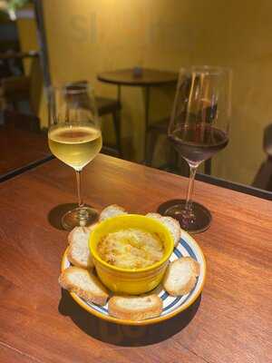 Mosaic American Gastropub & Wine Bar