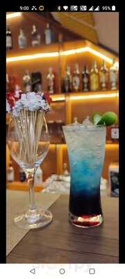 Mr India Restaurant And Bar