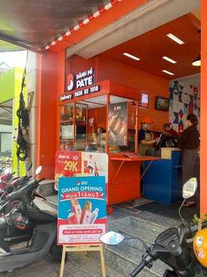 Bánh Mì Pate - Patedeli - Võ Văn Tần