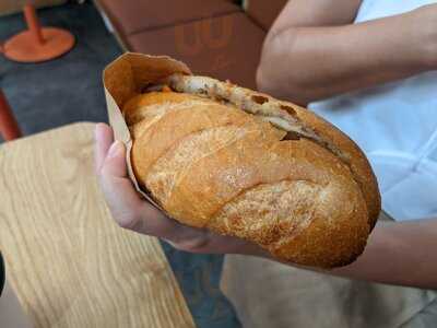 Bánh Mì Pate - Patedeli - Võ Văn Tần