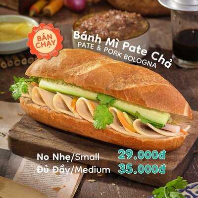 Bánh Mì Pate - Patedeli - Võ Văn Tần
