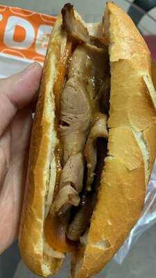 Bánh Mì Pate - Patedeli - Bùi Thị Xuân