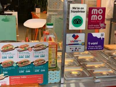 Bánh Mì Pate - Patedeli