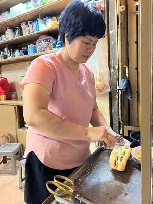 Xoi Banh Mi Nước Ep Kim Hương