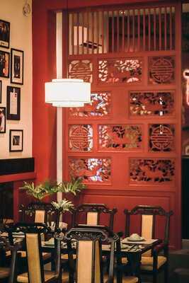 Tib Authentic Hue Restaurant