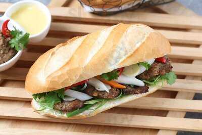 Bánh Mì Cô Mai- Mai's Bread