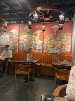 La Moi Plant-based Restaurant