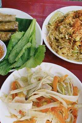 Lan Thái Restaurant