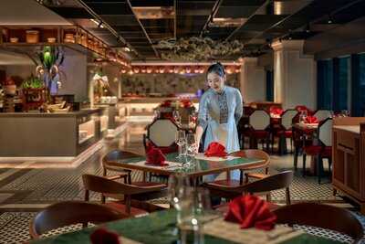 Lộc-ally Restaurant