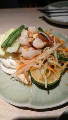 Som Tum Thai - Crescent Mall