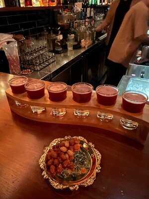 Leo's - Cocktails & Co.