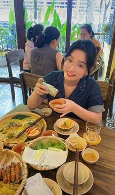 Bếp Cuốn Sài Gòn