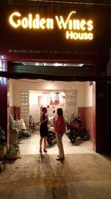 Golden Wines House