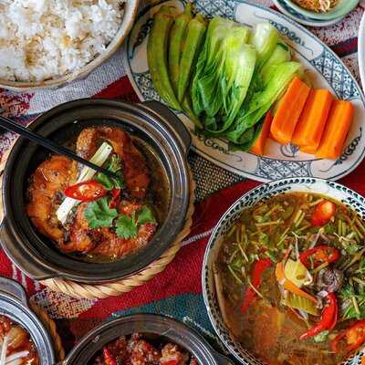 Cơm Nhà Năm Có 12 Tháng - Đà Nẵng