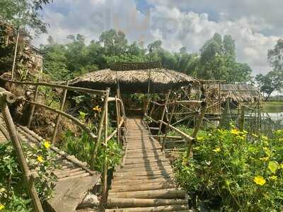 Bến Xưa Restaurant & Coffee