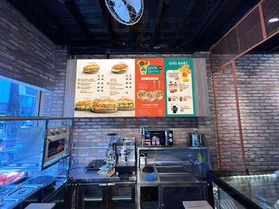 Bánh Mì Pate - Patedeli