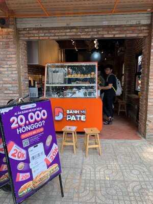 Bánh Mì Pate - Patedeli