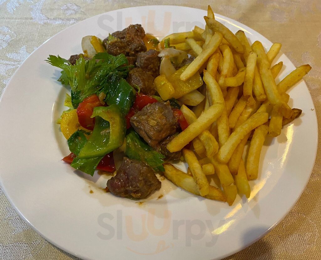 Manh Thom Restaurant